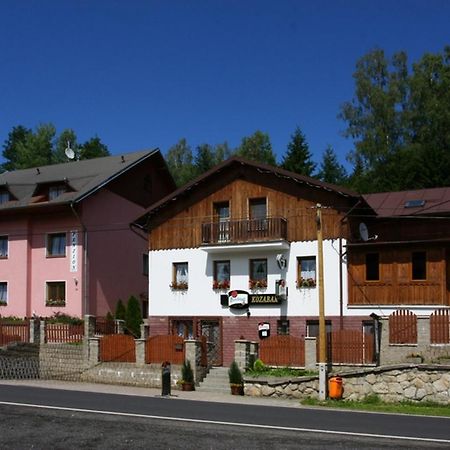 Penzion Kozabar Horní Luby エクステリア 写真