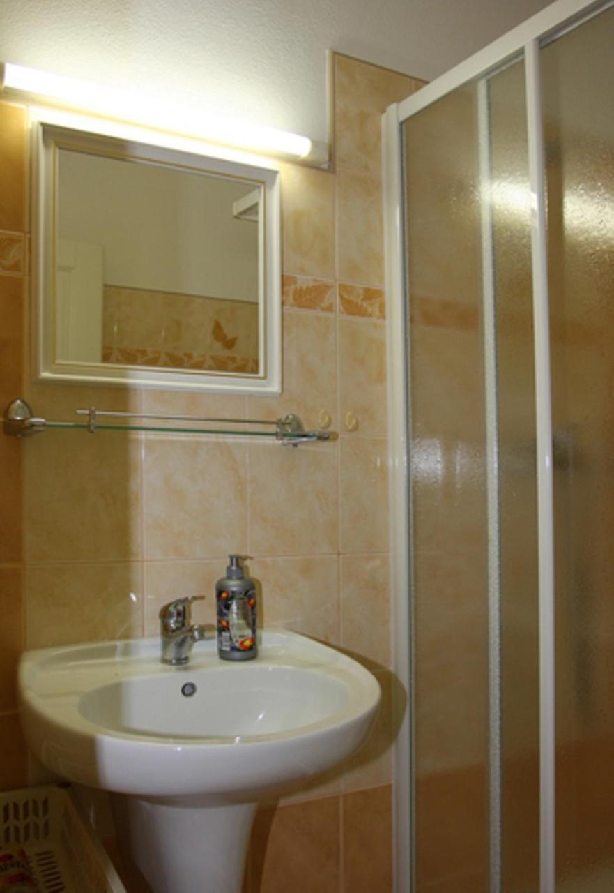 Penzion Kozabar Horní Luby エクステリア 写真